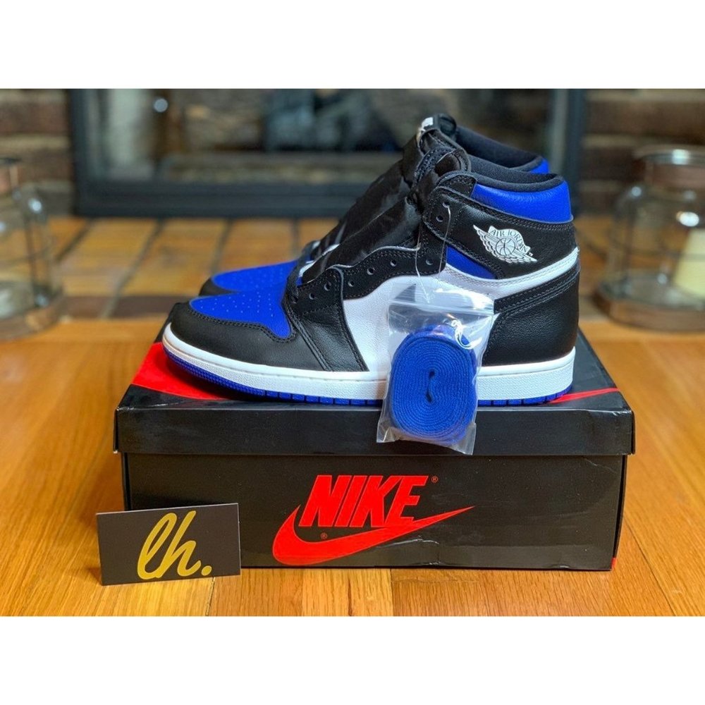 Sz 7.5 Air Jordan 1 Retro High "Royal Toe"